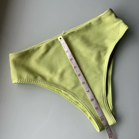 Billabong• Tanlines High Maui High Rider Bikini Bottoms